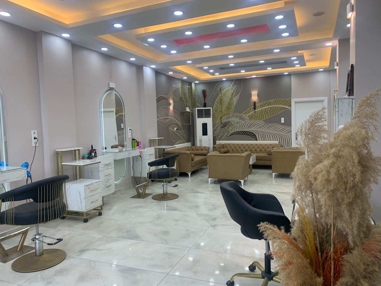 Salon bekleme alanı
